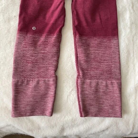 Lululemon Ebb to Street Seamless Ombré burgundy and white crop leggings size‎ 6 - Picture 5 of 8